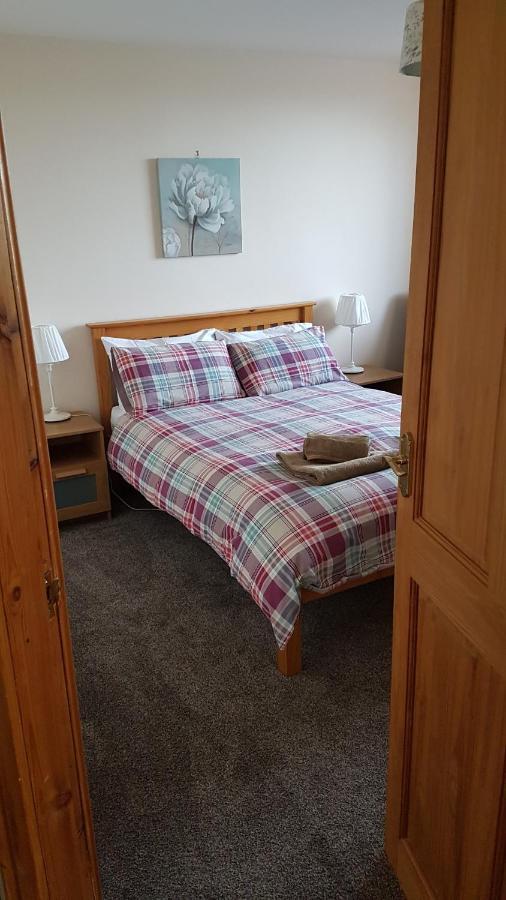 Modern 1 Bed Apartment Close To Campbeltown Eksteriør billede