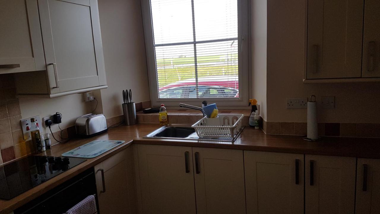 Modern 1 Bed Apartment Close To Campbeltown Eksteriør billede